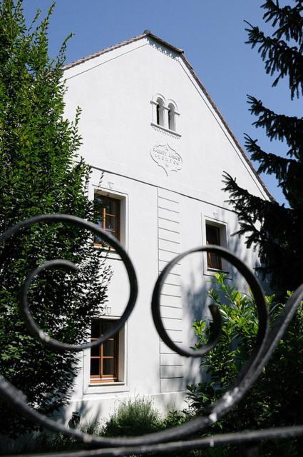 Sarffy House Bed & Breakfast Dörgicse Екстериор снимка