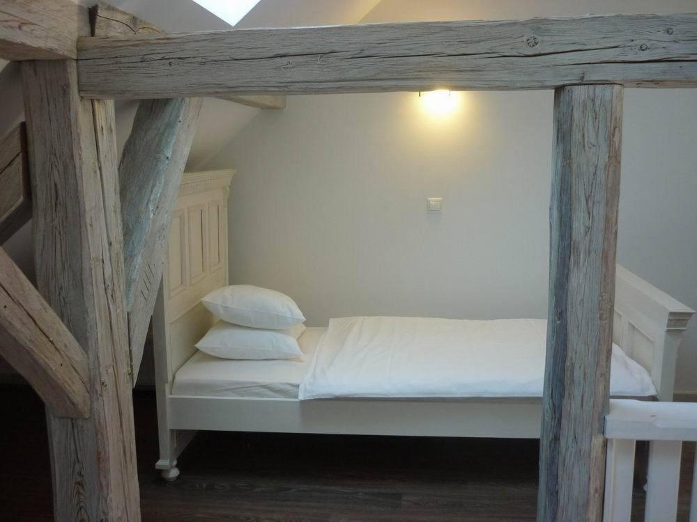 Sarffy House Bed & Breakfast Dörgicse Екстериор снимка